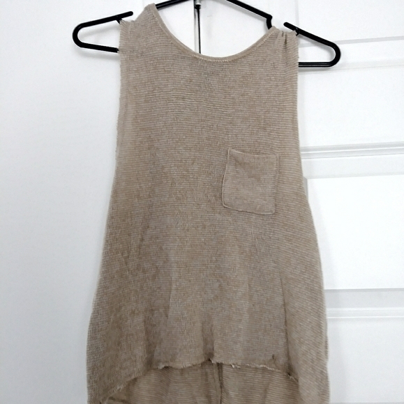 Beige tank top - Picture 1 of 1